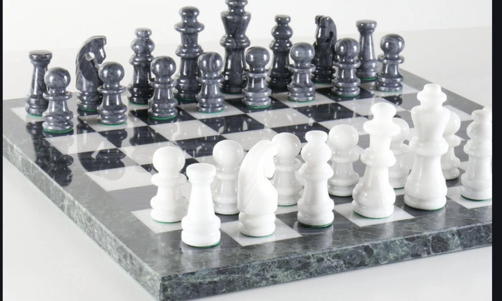 Team B1: Ultimate Chess – Carnegie Mellon ECE Capstone, Fall 2021 –  Anoushka Tiwari, Demi Lee, Yoorae Kim